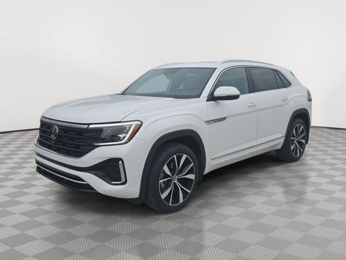 Certified 2024 Volkswagen Atlas Cross Sport SEL Premium R-Line AWD/4WD image 3