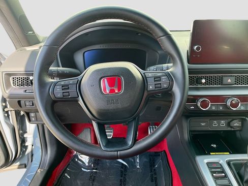 Used 2025 Honda Civic Type R image 11