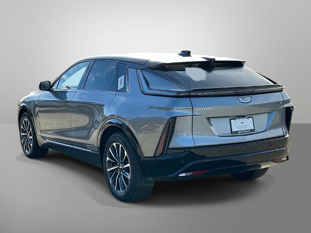 New 2027 Cadillac Lyriq Sport w/ LPO, Floor Liner Package AWD/4WD image 16