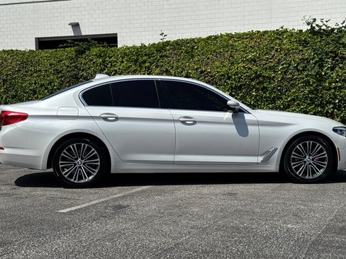 Used 2019 BMW 530i w/ Convenience Package RWD image 3