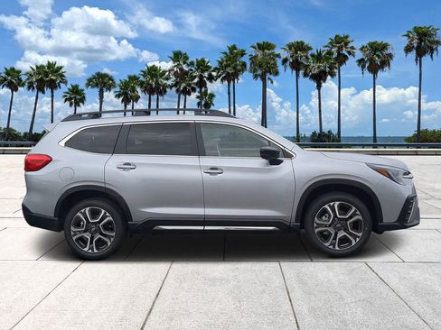 New 2026 Subaru Ascent Limited image 3