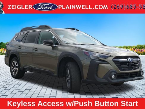 Used 2024 Subaru Outback Premium AWD/4WD image 7