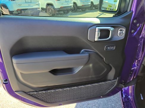 New 2026 Jeep Gladiator Sport image 12