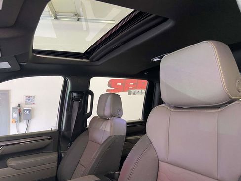 Used 2025 Chevrolet Silverado 2500 ZR2 w/ Technology Package image 20