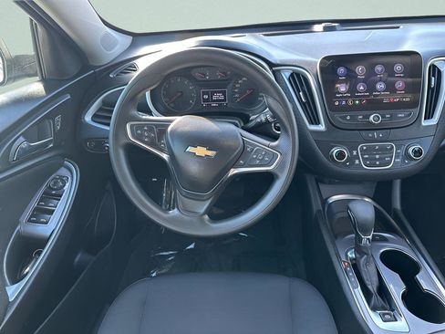 Used 2024 Chevrolet Malibu LT FWD image 27
