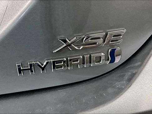 Used 2023 Toyota Camry XSE w/ Cold Weather Package FWD image 10