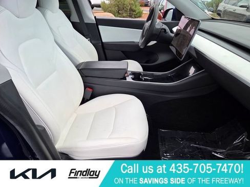 Used 2020 Tesla Model Y Long Range AWD/4WD image 17