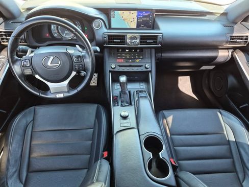 Used 2019 Lexus IS 350 F Sport w/ F Sport Package RWD image 18