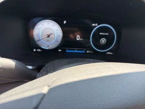 Certified 2023 Hyundai Santa Fe SEL w/ Premium Package image 10