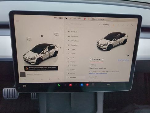 Used 2023 Tesla Model Y Performance AWD/4WD image 15