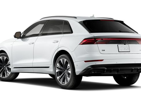 Certified 2025 Audi Q8 Premium Plus w/ Premium Plus Package AWD/4WD image 2
