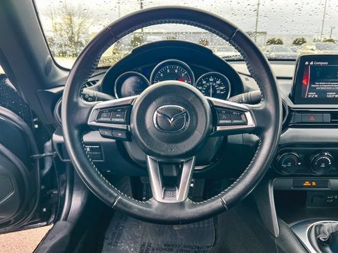 Used 2020 MAZDA MX-5 Miata Sport image 23