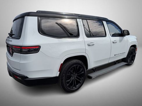 Used 2024 Jeep Grand Wagoneer Series II w/ Quick Order Packagew 28T image 3