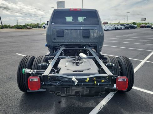New 2026 RAM 3500 Tradesman AWD/4WD image 7