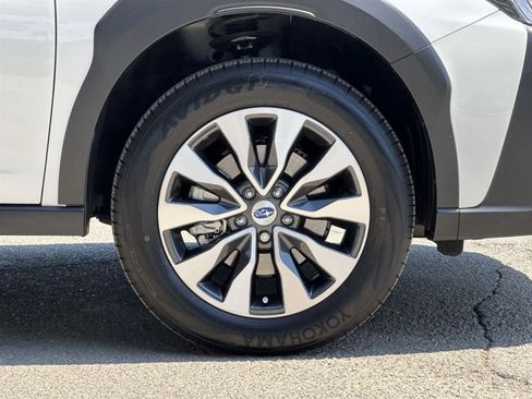 Used 2025 Subaru Outback Touring XT image 41