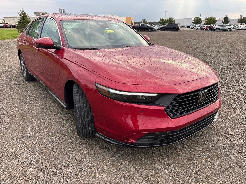 Used 2025 Honda Accord EX-L image 13