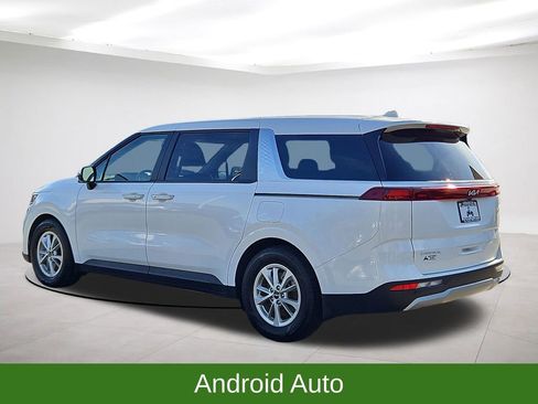 Used 2024 Kia Carnival LX image 5