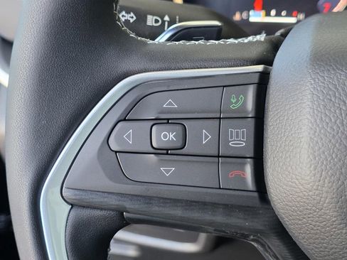 New 2025 Jeep Grand Cherokee Laredo X w/ Luxury Tech Group I image 26