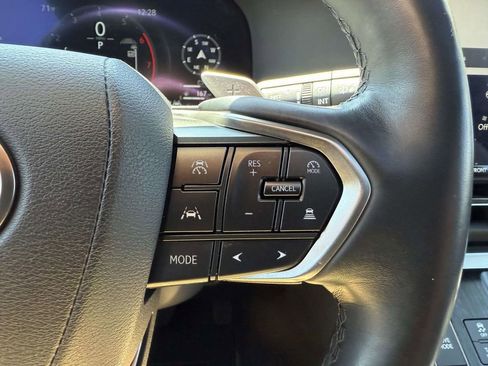 Used 2024 Lexus GX 550 AWD/4WD image 21