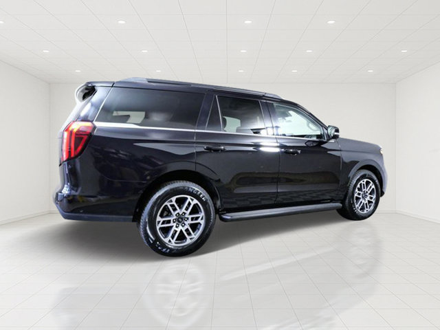 Certified 2025 Ford Expedition Active AWD/4WD image 7