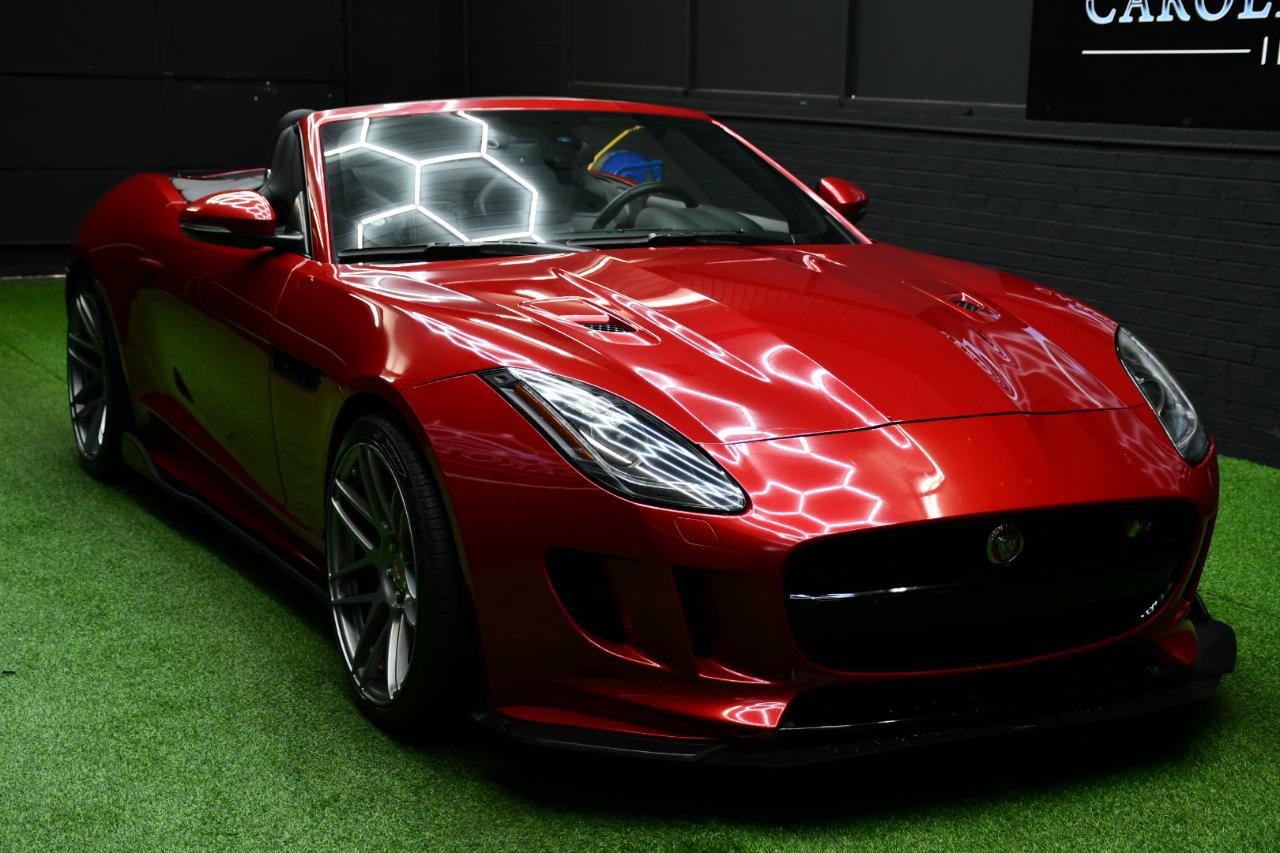Used 2016 Jaguar F-TYPE R AWD/4WD image 10