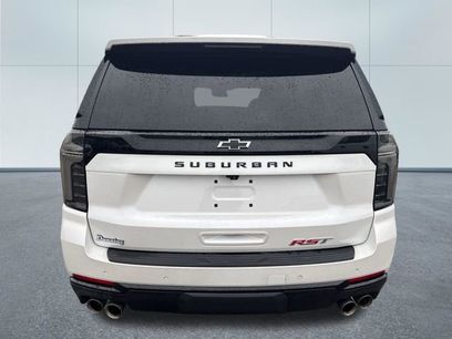 Used 2025 Chevrolet Suburban RST w/ Comfort Package
