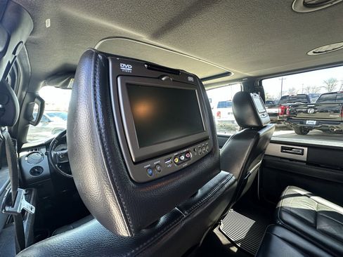 Used 2014 Ford Expedition EL Limited w/ Equipment Group 301A AWD/4WD image 35