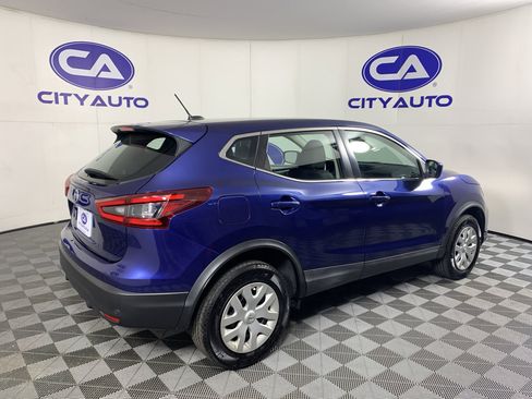 Used 2020 Nissan Rogue Sport S FWD image 3