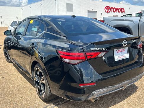 Used 2021 Nissan Sentra SR image 7