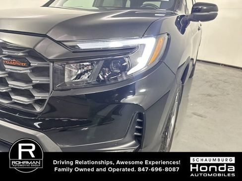 Certified 2023 Honda Passport TrailSport image 30