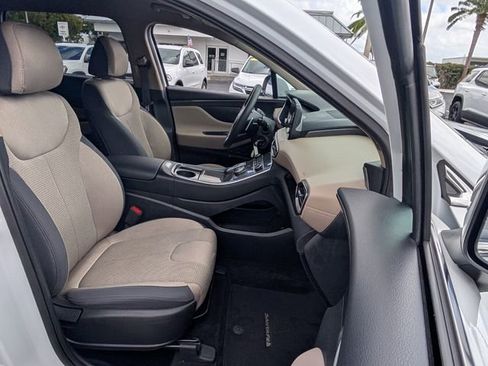 Used 2022 Hyundai Santa Fe SE image 14