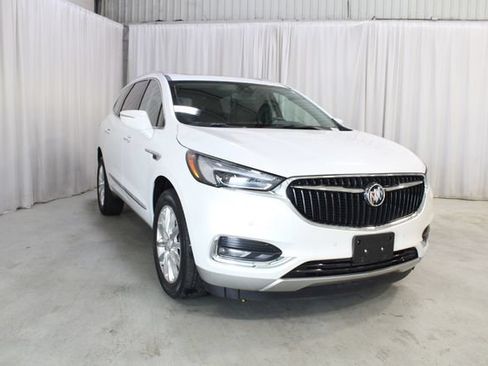 Used 2021 Buick Enclave Premium w/ Sun and Sites Package FWD image 40