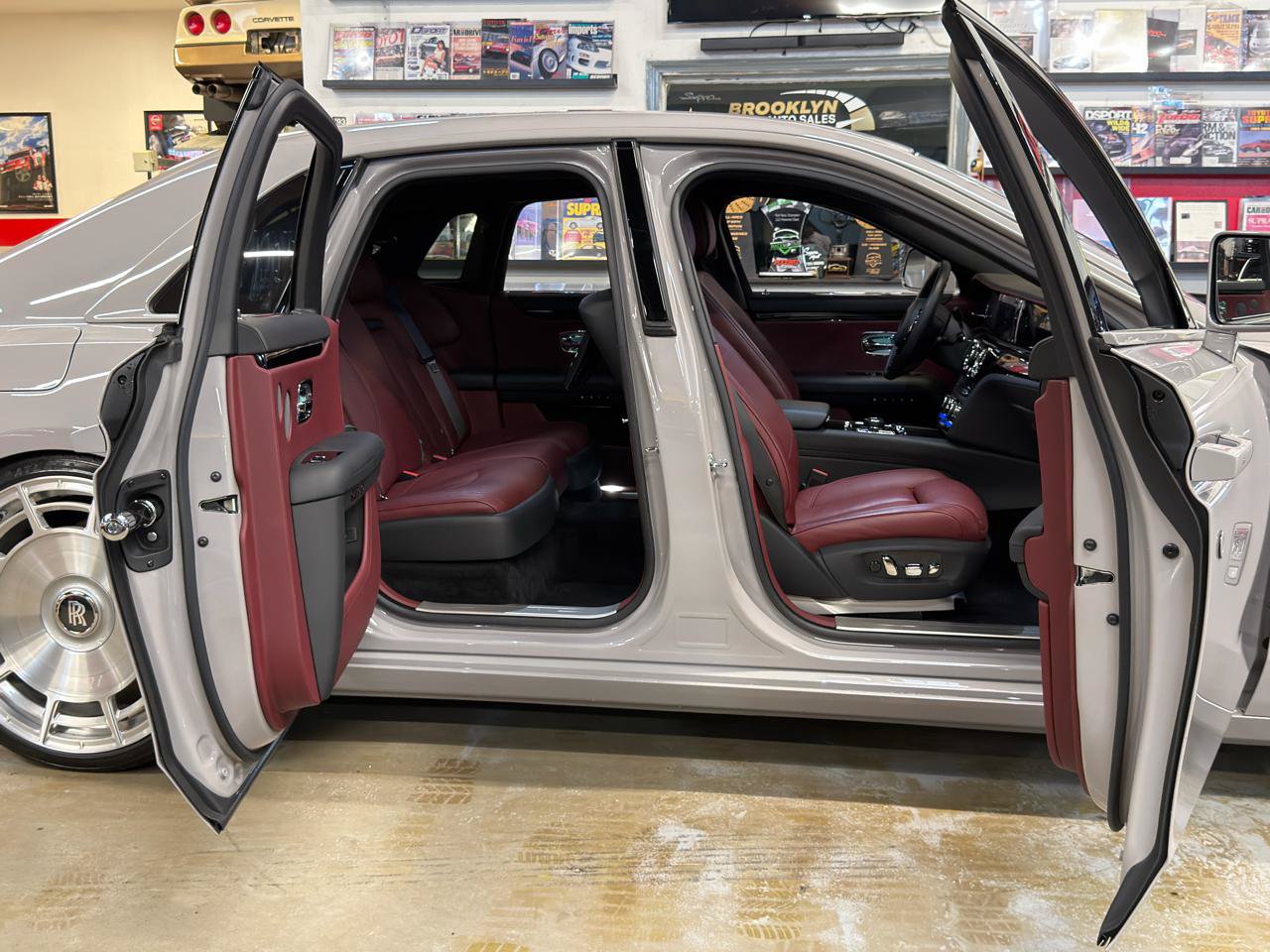 Used 2021 Rolls-Royce Ghost AWD/4WD image 42