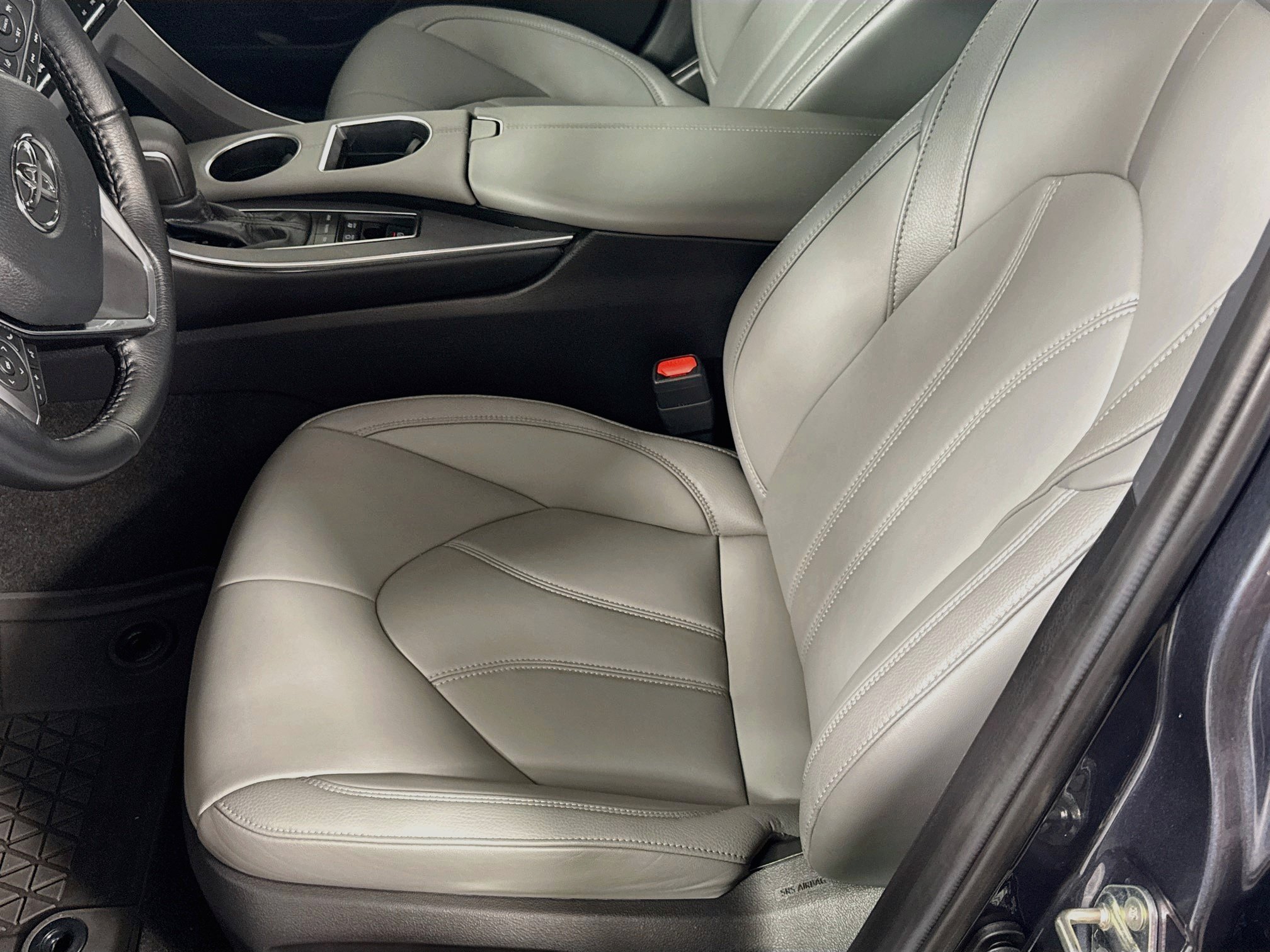Certified 2019 Toyota Avalon XLE w/ Moonroof Package FWD image 17