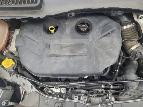 Used 2017 Ford Escape Titanium FWD image 30