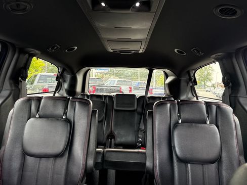 Used 2017 Dodge Grand Caravan GT FWD image 40