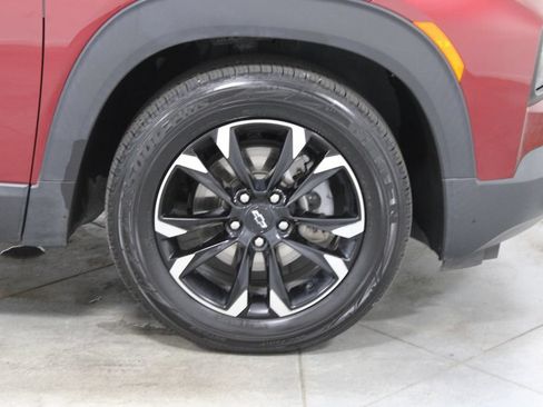 Used 2022 Chevrolet TrailBlazer LT FWD image 11