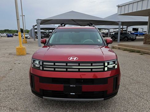Used 2025 Hyundai Santa Fe SEL image 3