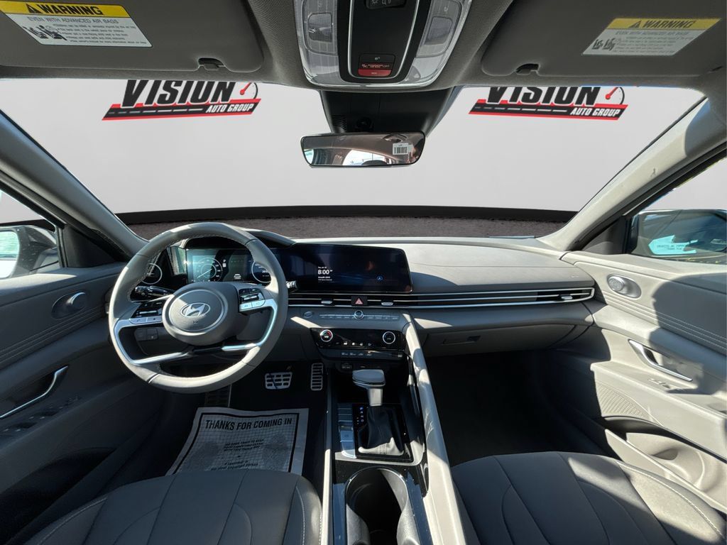 New 2025 Hyundai Elantra SEL FWD image 20