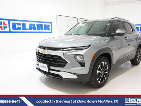 New 2026 Chevrolet TrailBlazer LT image 1