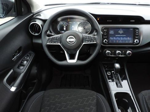 Certified 2023 Nissan Kicks SV FWD image 22