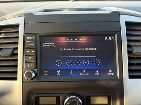 Used 2020 Nissan Frontier SV w/ Midnight Edition Floor Mats image 23