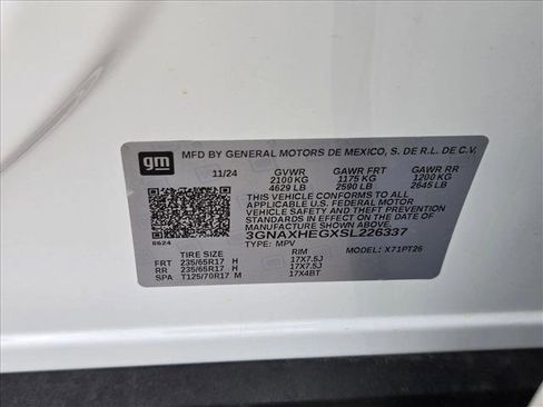 Used 2025 Chevrolet Equinox LT FWD image 24