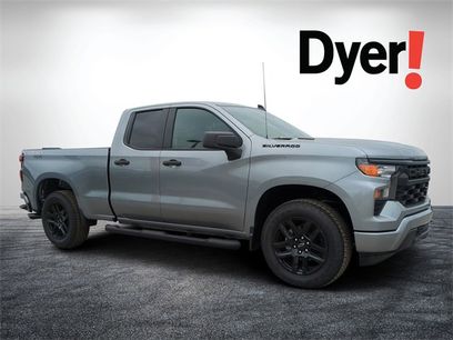 New 2026 Chevrolet Silverado 1500 Custom w/ Turbomax Blackout Package