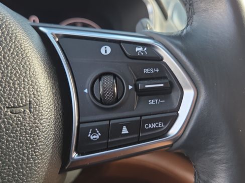 Used 2024 Acura MDX SH-AWD w/ Technology Package image 22
