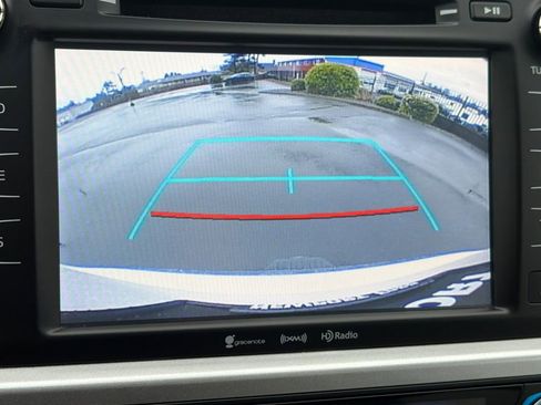 Used 2018 Toyota Highlander XLE image 20