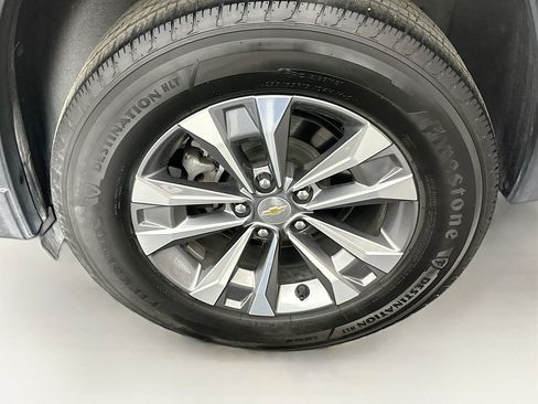 Used 2025 Chevrolet Equinox LT image 11