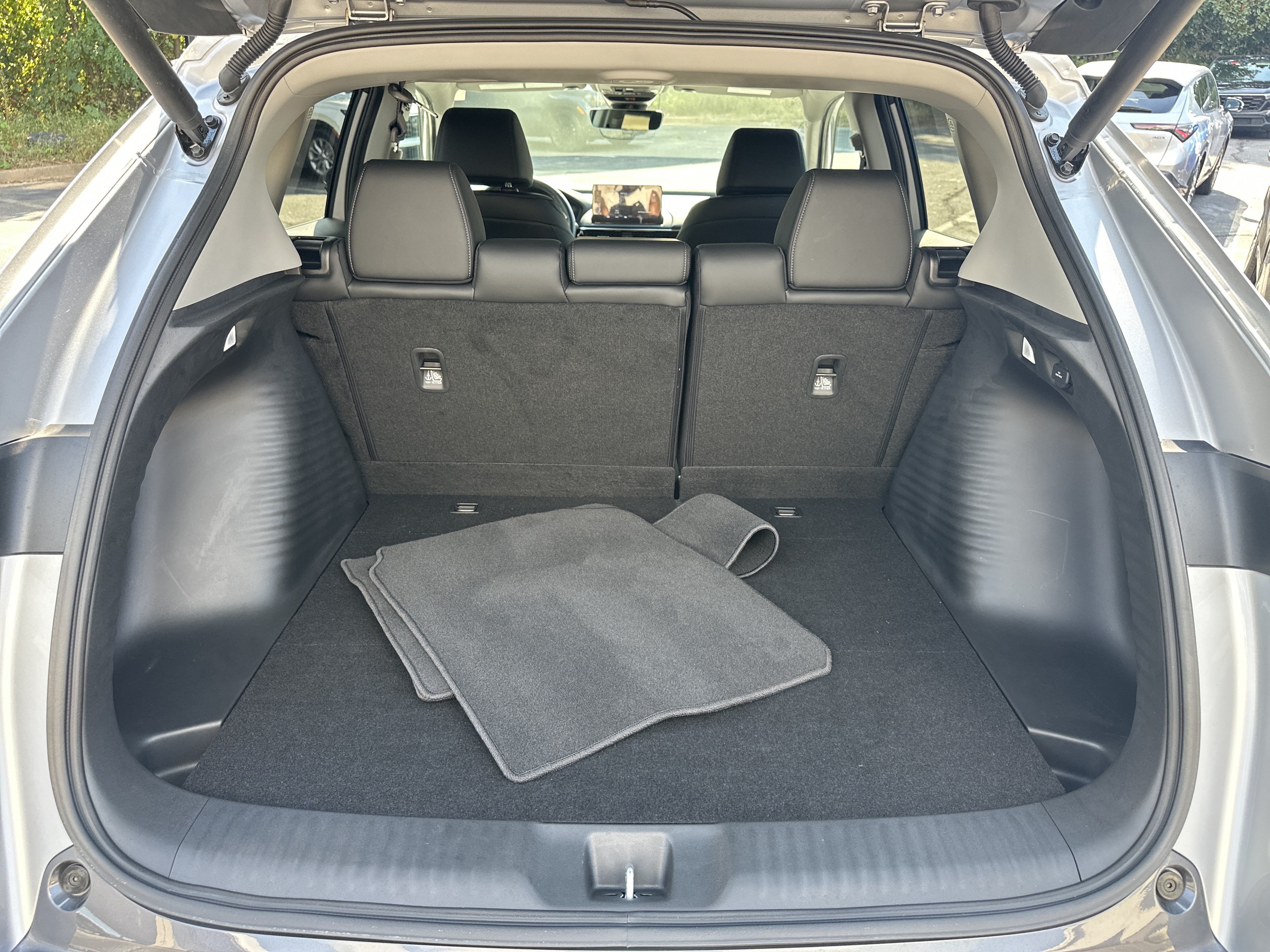 Certified 2025 Acura ADX FWD image 22