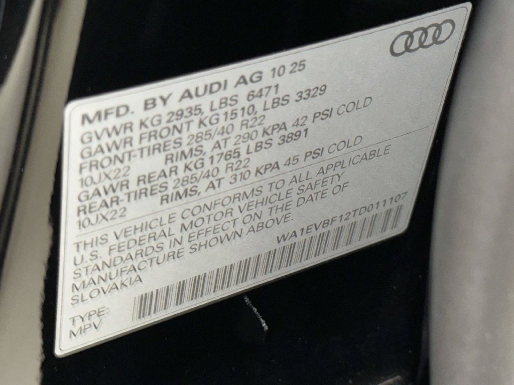 Used 2026 Audi Q8 Premium Plus AWD/4WD image 35