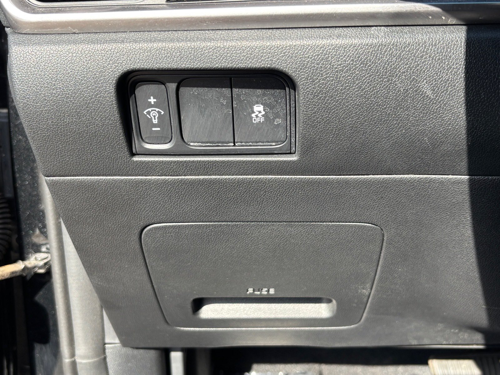 Used 2025 Kia Sorento S FWD image 26